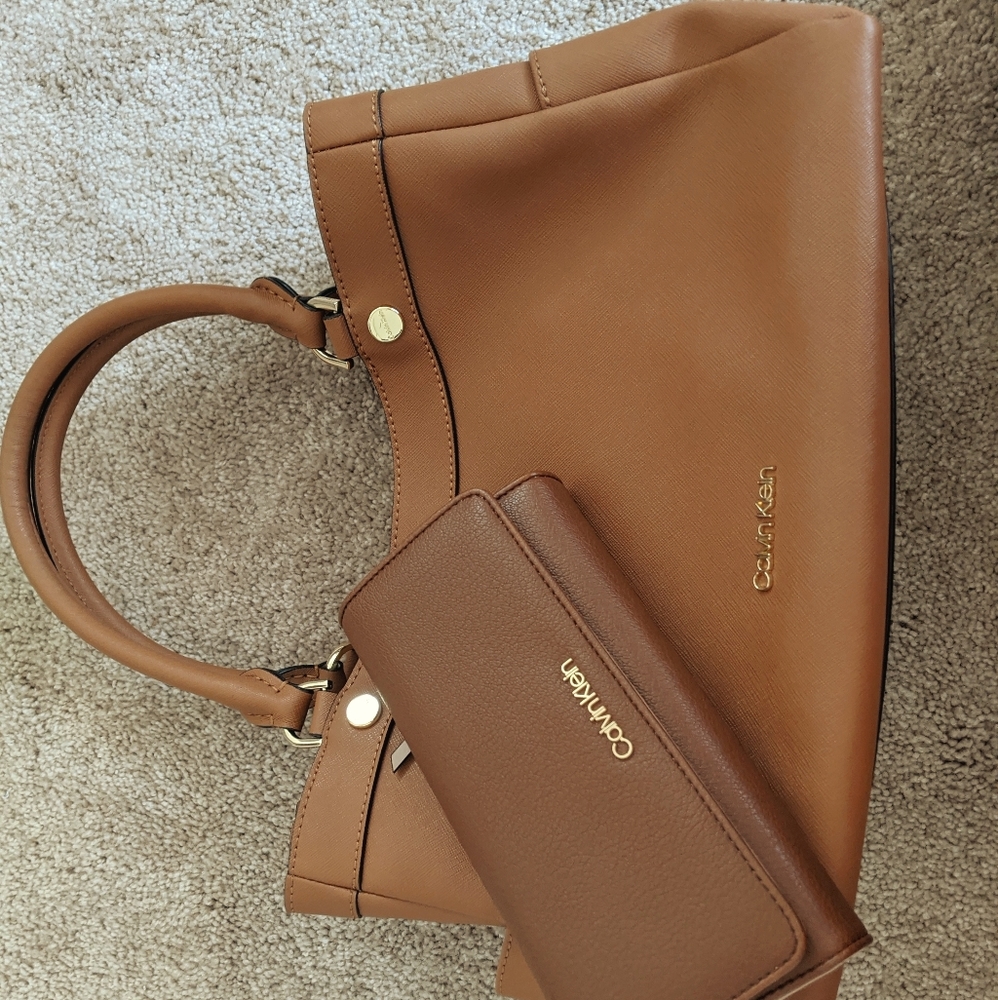 CK Arm purse + CK trifold wallet
